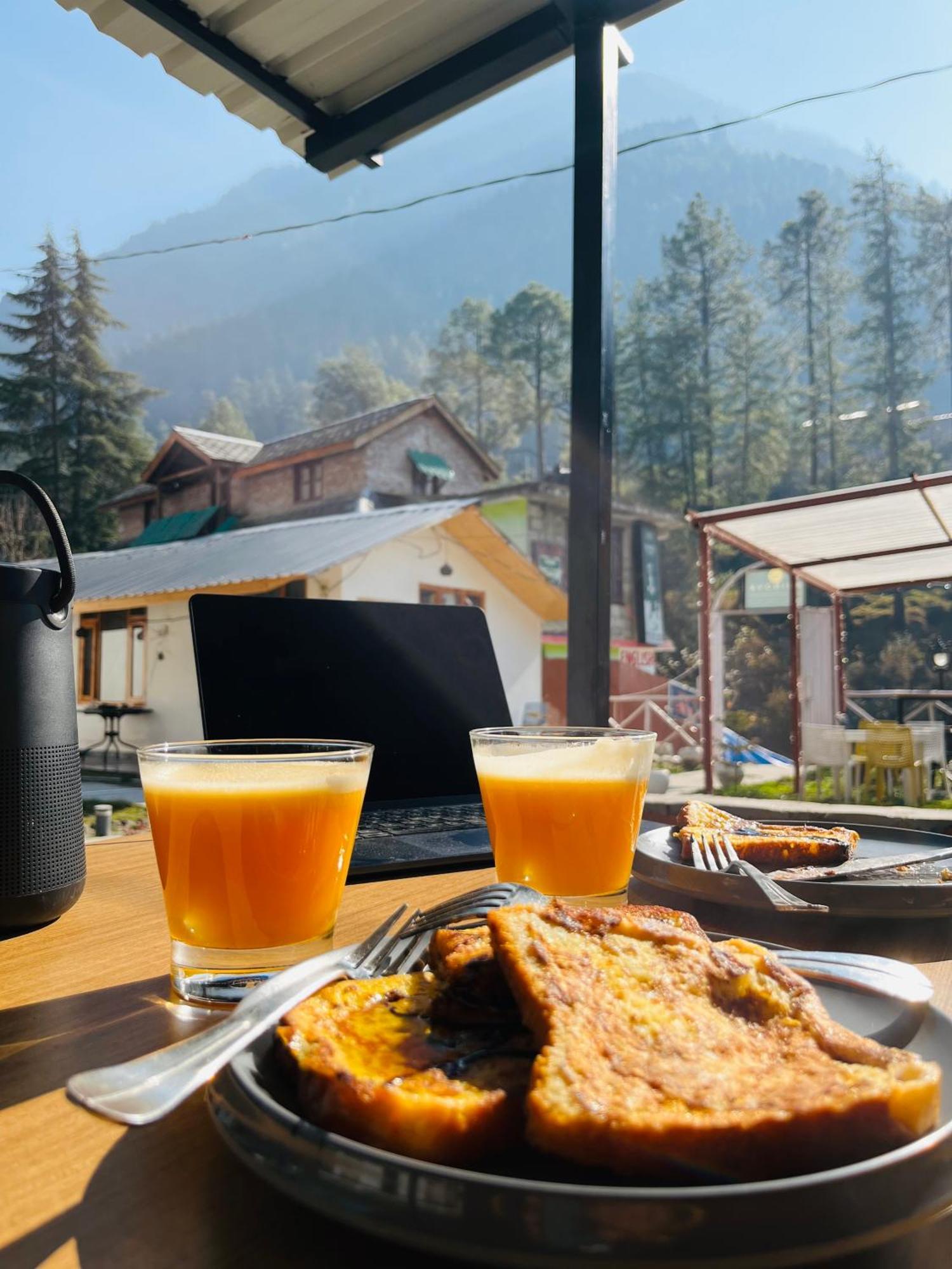 Hotel Adinova Kasol Exterior photo