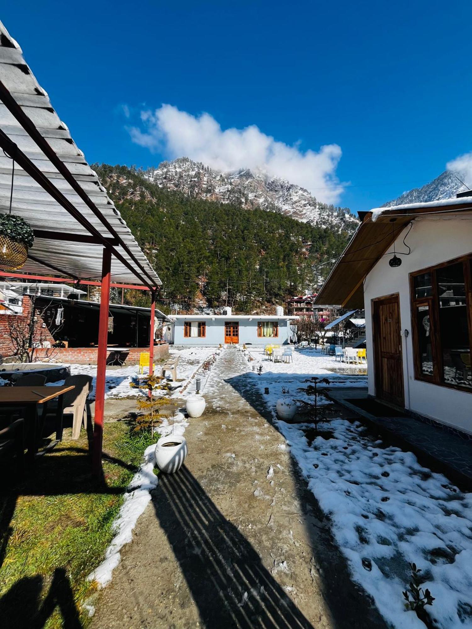 Hotel Adinova Kasol Exterior photo